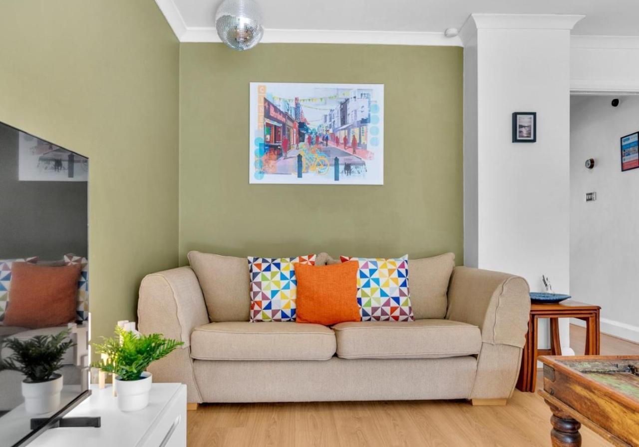 Golden Sunset House With Free Parking By My Getaways Villa Brighton Eksteriør bilde